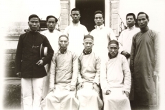 Honyen: Gehilfen der Station / Honyen, assistants of the station